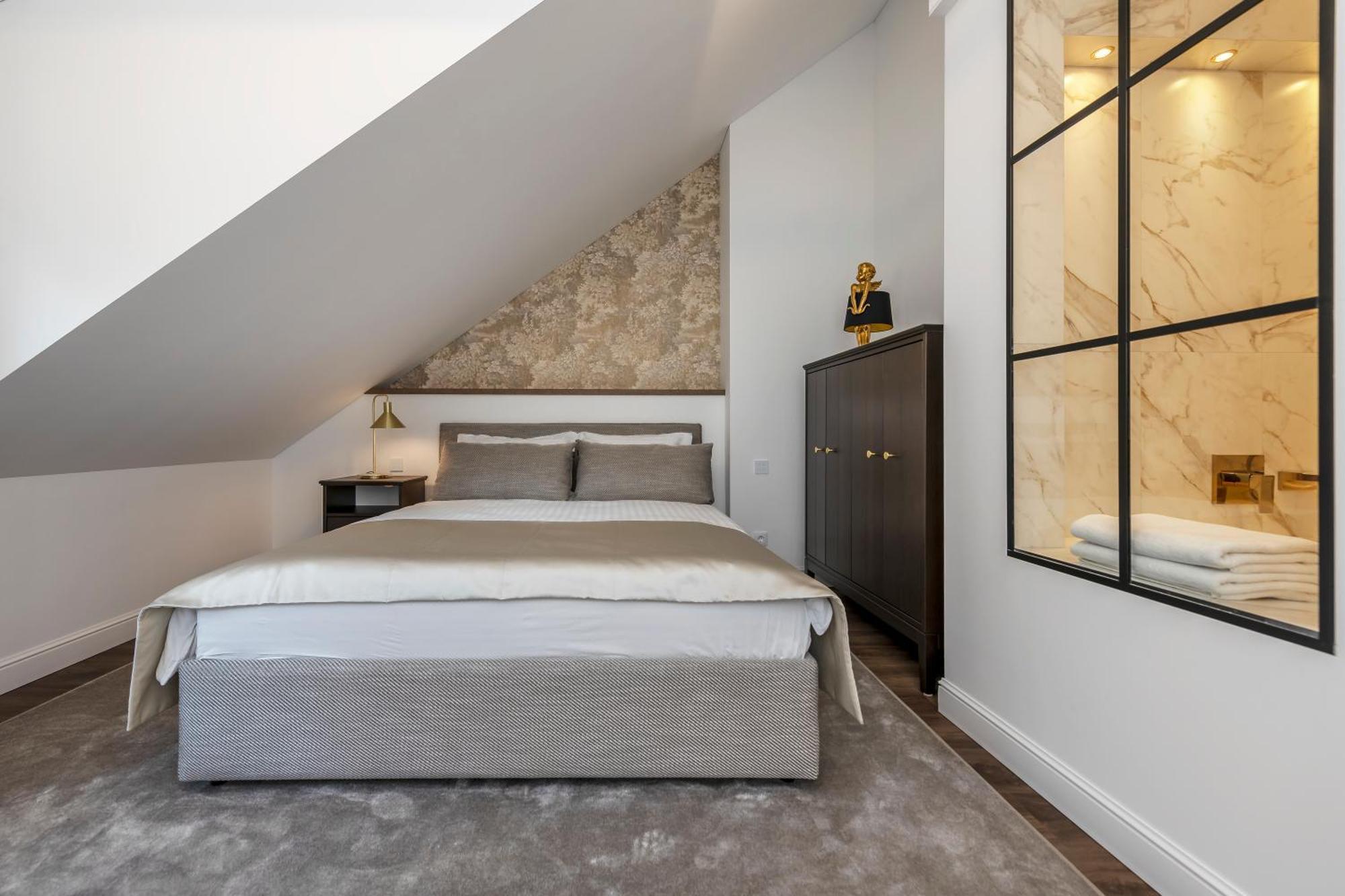 Artsy Exclusive Old Town Residence Gallery Walk Vilnius Room photo